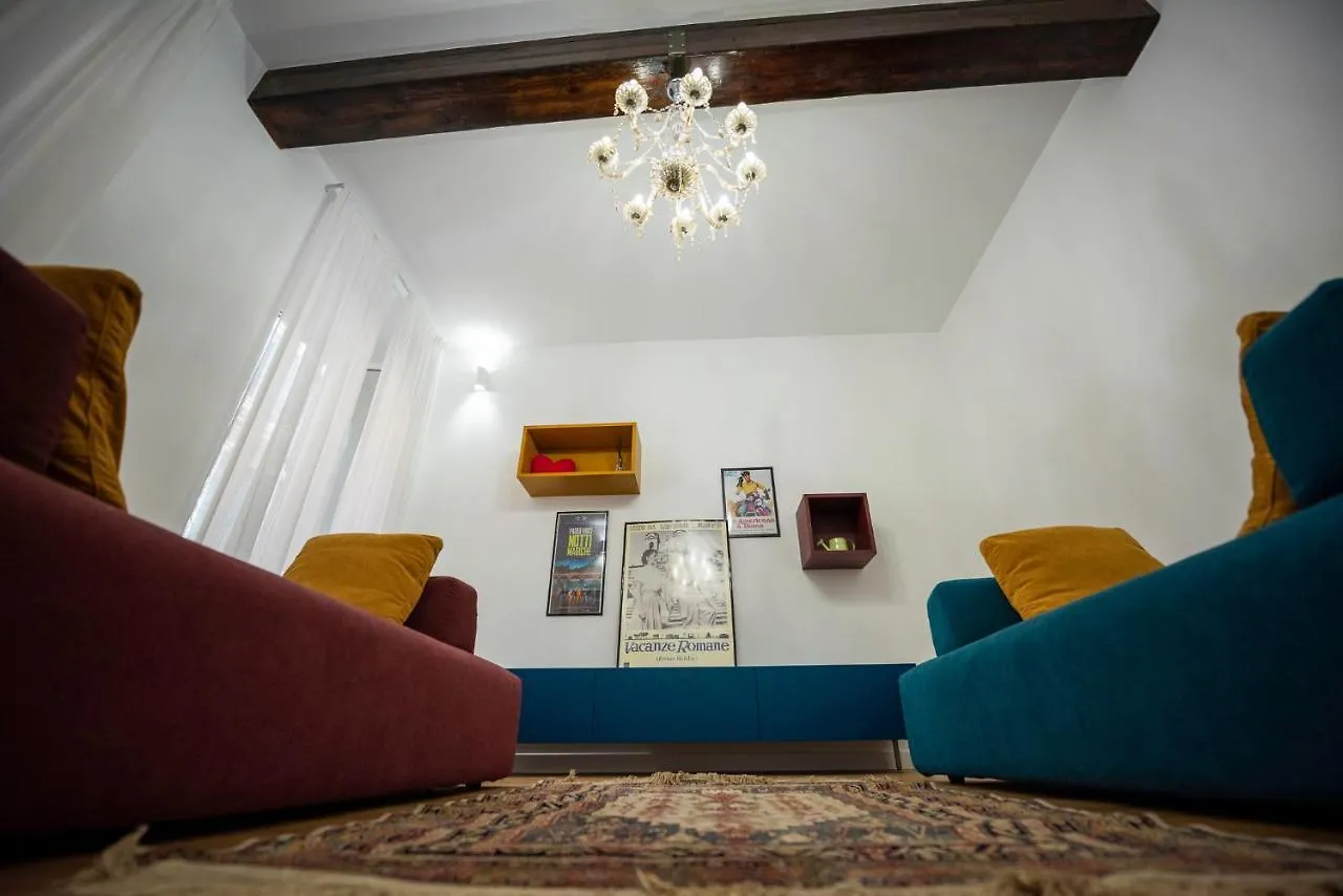 Apartment Splendido Appartamento Nel Centro Di Roma, Monti